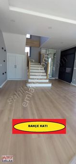 Silivri Selimpaşada Satılık Mustakil Lüks Villa 2 Adet