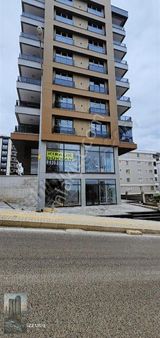 Lev Group'tan 19 Mayıs Bulvarına Cephe 650 M2 Ve Depolu