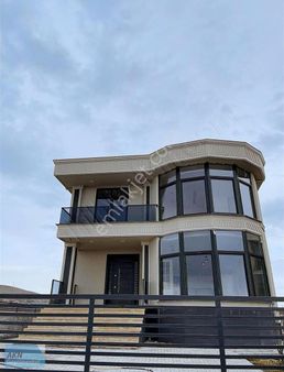 Akn Gayrimenkulden Mollakasımda Ultra Lüx Villa