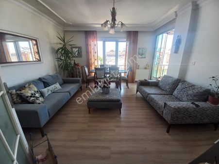 Işıkhan Emlaktan Akçay İkizçayda Denize 80m 3+1 Kiralık Daire