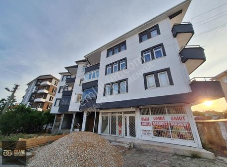 Şebnem Sk. Oturuma Hazır,arakat,kök Tapu 3+1 Daire *maks Kredi !