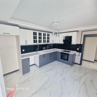 Yüksek Kredi Limitli Bulvar Üzeri Klasik Görünüm Sevenler İçin