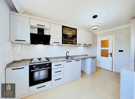 Parstan İkizçayda Köşe Konumlu Arakat Ayrı Mutfak Modern 2+1