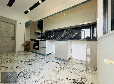 Kepez Hastanesi'ne Adım Mesafede Katta Asansörlü 2+1 Daire