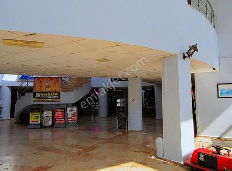 Tepeköy Mahallesinde Satılık Dükkan