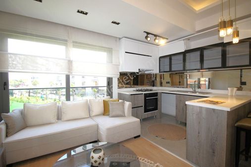 Retro’dan Kaliteli İşçilik Modern Dizaynıyla ﻿size Hitap Eden 2+1 Daire