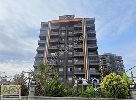 Afy'den Kuzeykent'te Havuzlu Lüks Daire