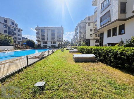 Konaklar Bölgesinde 4+1 250m2 Özel Bahçeli Satılık Dubleks Daire