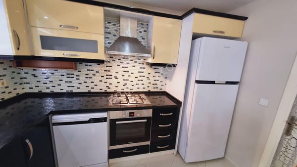 Balçova Ekonomi Ünv 10 Dk Sıfır Eşyalı Bahçeli 2+1 Kiralık Daire