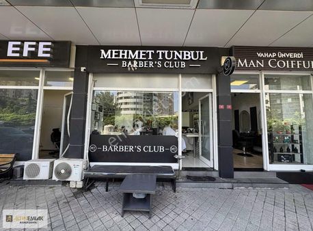 Bahçeşehirin Merkezinde İşlek Konumda Devren Kiralık Kuaför