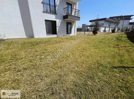 Bahçeşehir Vadi Evleri 1. Etap Dubleks Bahçeli Acil Satılık 4+1