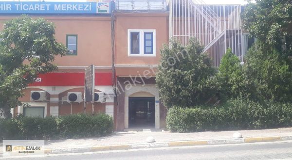 Bahçeşehir Tic. Merkezinde Devren Kiralık Stand Kirası 6.000 Tl