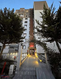 Buca'da Çevre Yolu Yakını İçi Yenilenmiş 3+1 Satılık Daire