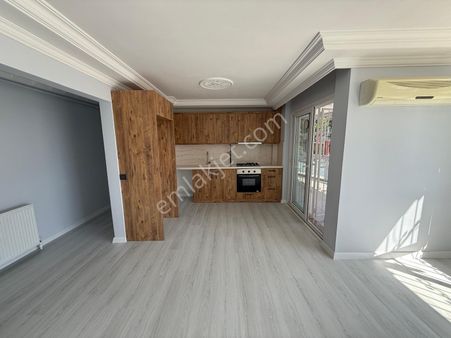 Kuşadasın’da Full Tadilatlı 3+1