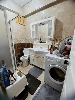 Ali Topal Grmk 2+1 70m2 İçi Full Yapılı 1.kat Bakırköy Satılık