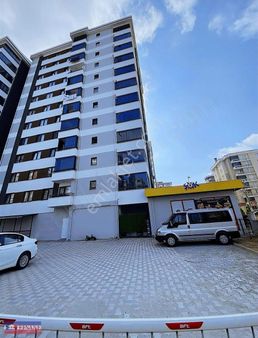 Efsane Emlak'tan Dolunay Mah. Satılık Lüks Daire