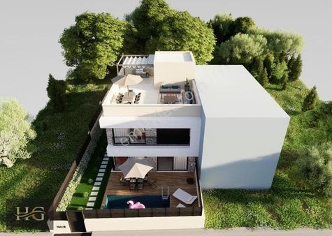 Urla İskele Mahallesi Kazısı Yapılmış Satılık İmarlı Arsa 230 M2