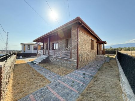 💥💥 Güç'ten Yaylaönü'nde Özel Tasarımlı Şömineli Şahane Satılık 3+1 Taş Villa