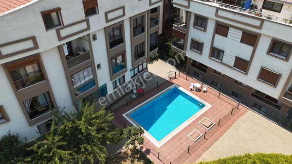 Güzelbahçe Yelki De 2+1 Havuzlu Site İçi Uygun Fiyat Daire