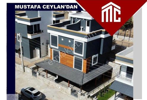 Seferihisar Doğanbeyde 3+1 Tribleks Villa / 2 Banyo / Geniş Bahçeli Lüks Villa Satılık