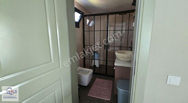 Urla İçmeler 2 Dönüm Arazi İçinde 6+1 Eşyalı Kiralık