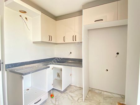 Esentepe Mah. Kat Cephe Seçenekli Sıfır 2+1