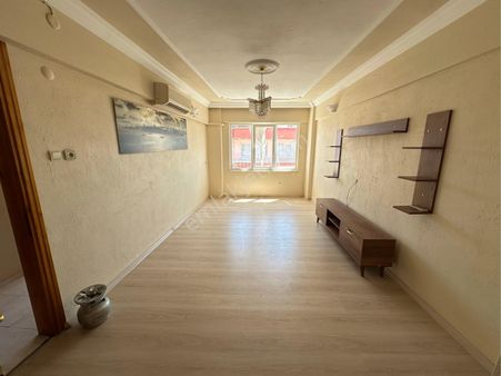 Konut Emlaktan Yıldıztepede 3+1 Doğalgazlı Kiralık Daire