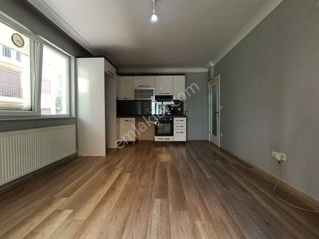 Akçayda Doğalgazlı Geniş Balkonlu Müstakil Tadında 2+1 Yeni Daire