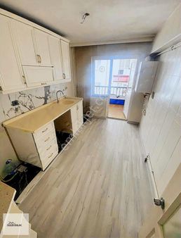 Güler Emlak'dan**battalgazi**3+1 Yüksek Giriş Altında Daire Var