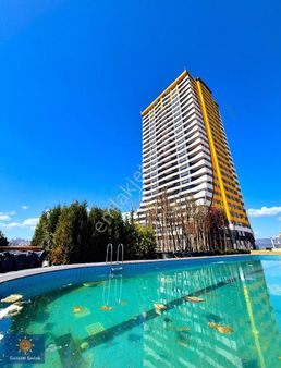 Garanti Emlak'tan, Huzur Towers'ta, Teraslı, 156 M² A Clas Daire