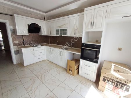 Emrah Çiftci'den Selçuklu Kosova Mah.istanbul Yolu Yanı Satılık 3+1 Sıfır Lüks Daire