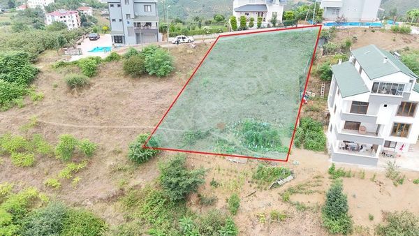 Abdi Bostan Gayrimenkulden Trabzon Akyazı Mah Satılık Arazi