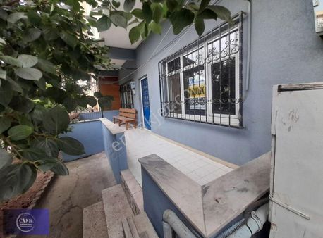 Körfez Yeniyalı Mh. Kiralık Müstakil Tadında 2+1 Daire