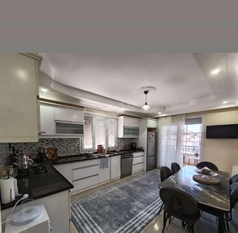 Torbalı Emlak'tan Ertuğrul Mah. Bulvarda 170m2 3+1 Lüx Daire Satılıktır