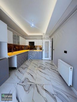 Çınar Gyo-ildemde Yatay Mimari Meskenli Sıfır Satılık Lüks Daire