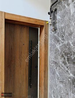 Site İçerisinde Ebeveyn Banyolu Geniş Yeni 3 + 1 Satılık Daire