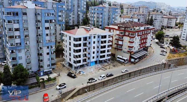 Vip Real Estate Erdoğdu Merkezi Konumda 3+1 Daire