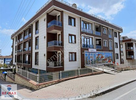 Gebze Cumhuriyet Mah. Yıldız Park Sitesi 2+1 Kiralık Daire