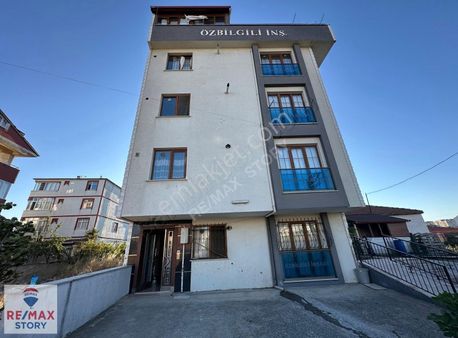 Çayırova Emek Mah Doğalgazlı 2+1 Giriş Kat Satılık Daire