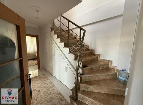 Darıca Piri Reis Mah 4+1 Geniş Satılık Dubleks Daire