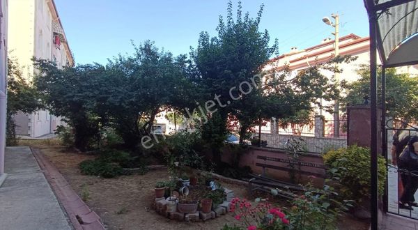 Gölcük Piyalepaşa Mahallesi'nde 3+1 Satılık