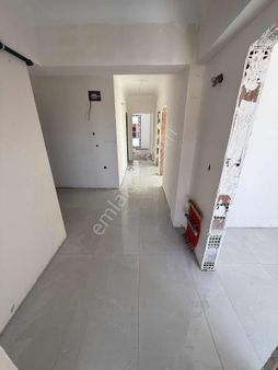 Çok Merkezi Konumda Ebeveyn Banyolu Geniş Satılık 3+1 Daire