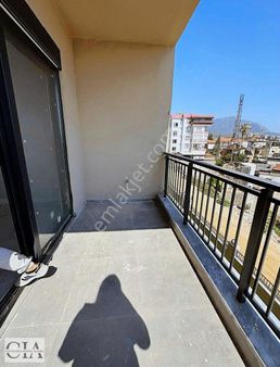 Oba Çarşamba Sıfır Bina Havuzlu Aktiviteli Site