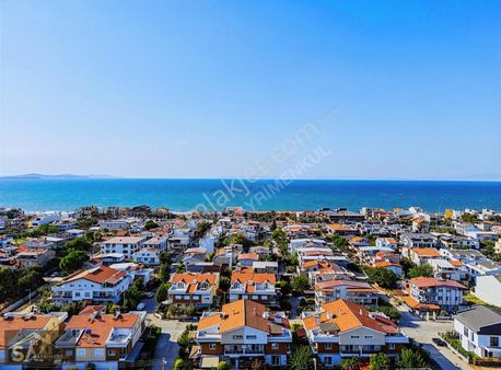 Sahile Komşu, Otobana Dakikalar Uzakta- Satılık Müstakil Villa