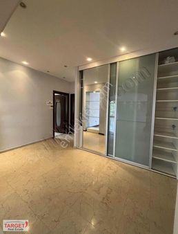 Ataköy 1. Kısımda 300 M² Ferah Ve Prestijli 3+1 Kiralık Daire