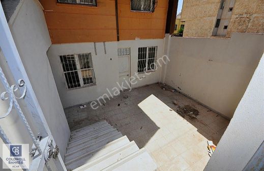 Coldwell Banker'dan Devteştinde 2 Bahçeli 3+1 Daire