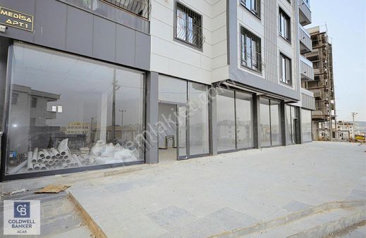 Cb Acar'dan 17 Mt Yola Sıfır 240 M2 Satılık Dükkan !