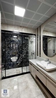 Cb Acar'dan Cadde Üzeri Lüks 4+1 Daire!