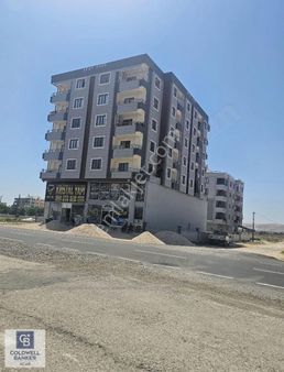 Coldwell Banker'dan Merkezi Lokasyon Geniş Ve Şık 3+1!