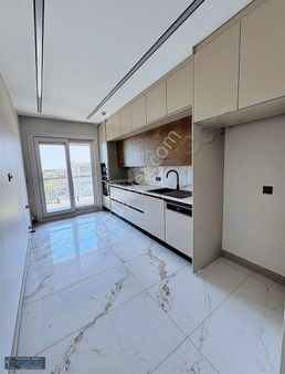 Yenibosna Radara Yakın Site İçi 3+1 Sıfır Satılık Daire